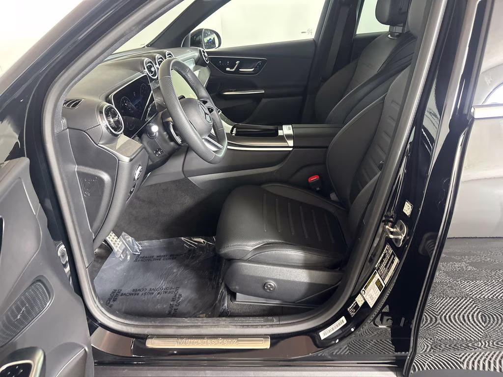 2026 Black Mercedes-Benz GLC GLC 300 RWD SUV
