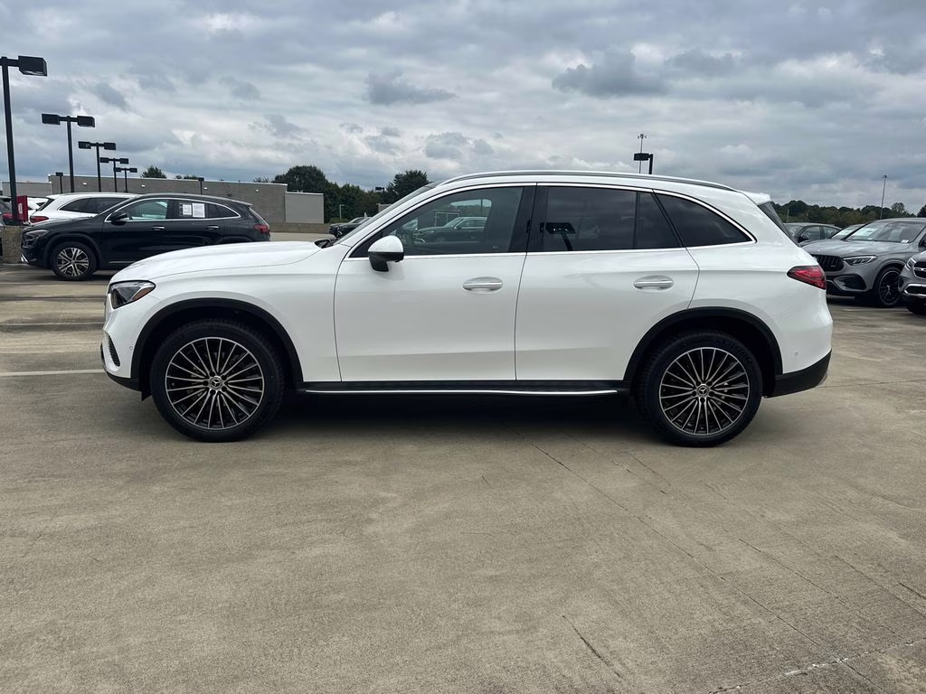 2026 Polar White Mercedes-Benz GLC GLC 300 RWD SUV