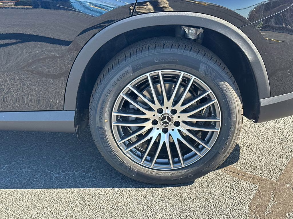 2026 Black Mercedes-Benz GLC GLC 300 RWD SUV