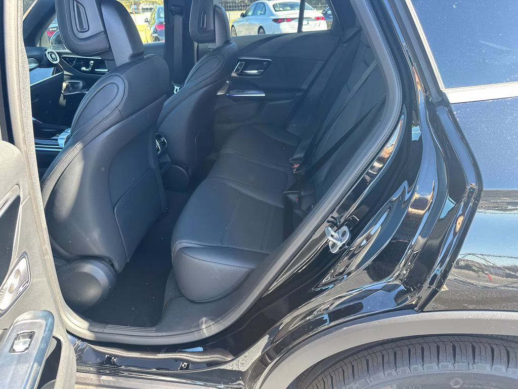 2026 Black Mercedes-Benz GLC GLC 300 RWD SUV