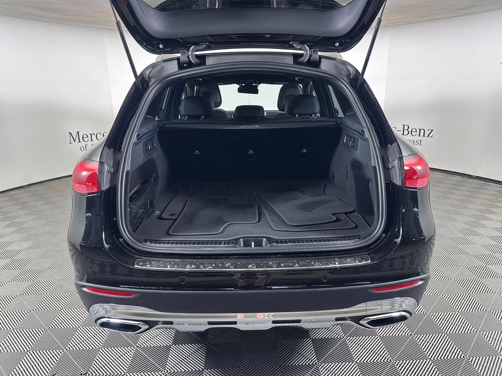 2026 Black Mercedes-Benz GLC GLC 300 RWD SUV