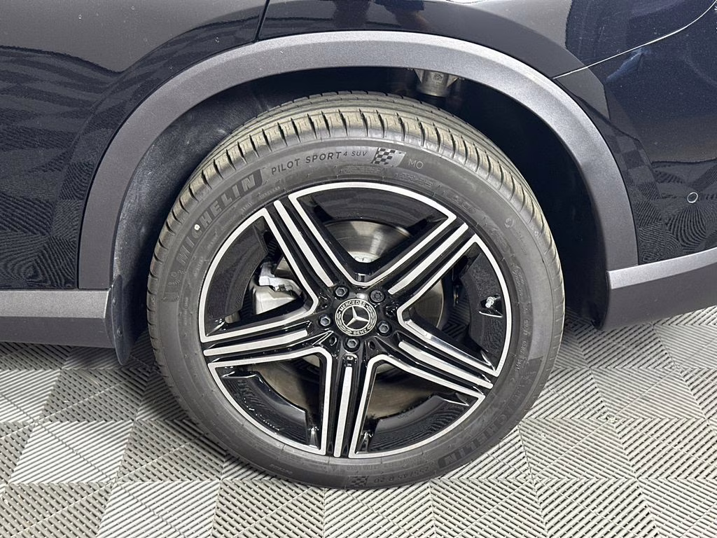 2026 Black Mercedes-Benz GLC GLC 300 RWD SUV