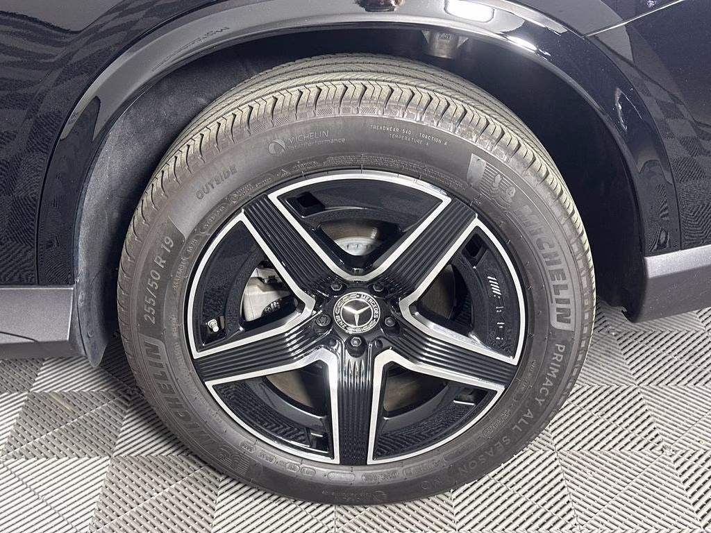 2026 Black Mercedes-Benz GLC GLC 300 RWD SUV