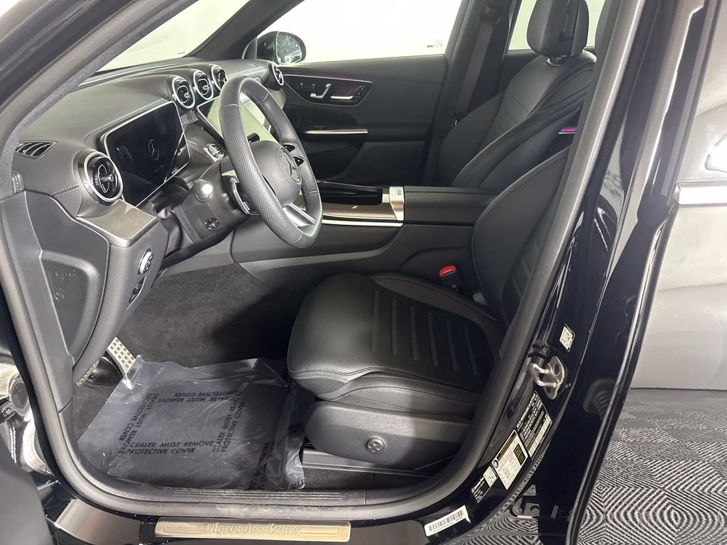 2026 Black Mercedes-Benz GLC GLC 300 RWD SUV