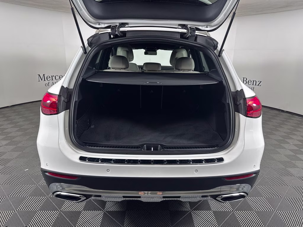 2026 Polar White Mercedes-Benz GLC GLC 300 RWD SUV