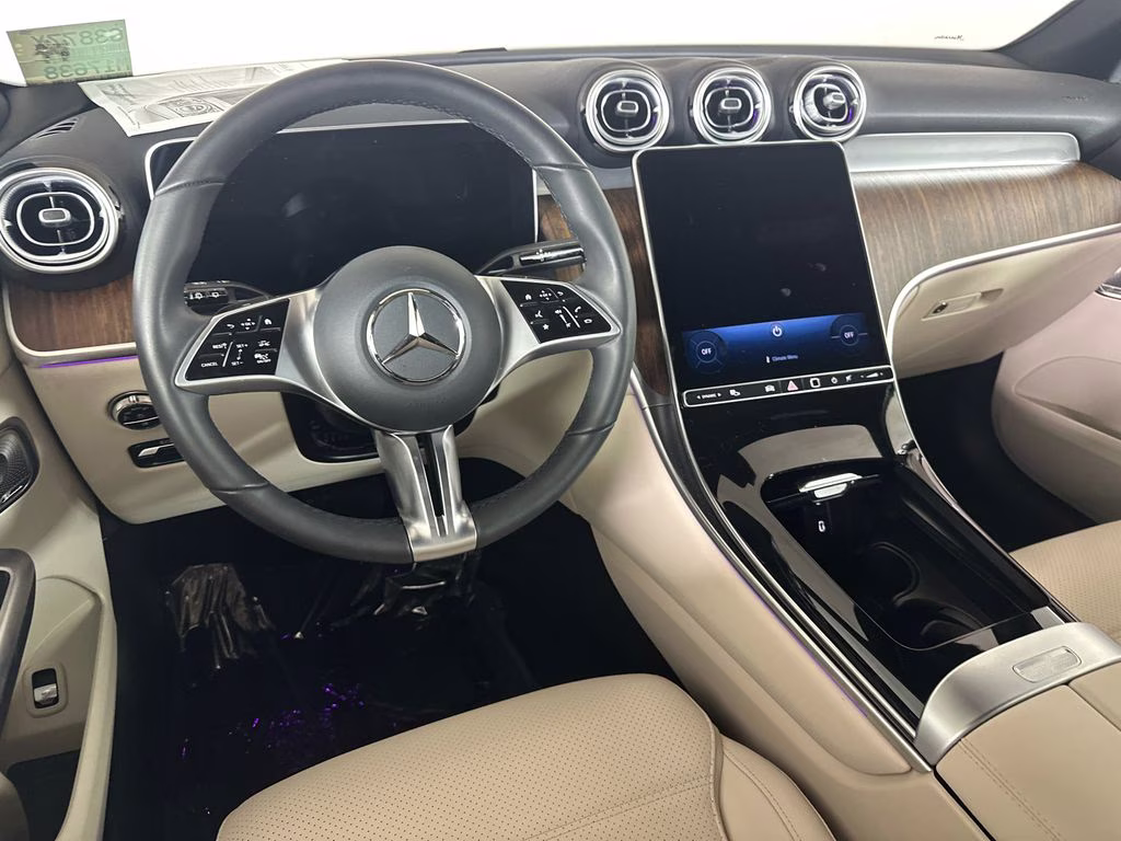2026 Polar White Mercedes-Benz GLC GLC 300 RWD SUV