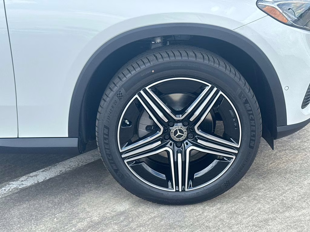 2026 White Mercedes-Benz GLC GLC 300 RWD SUV