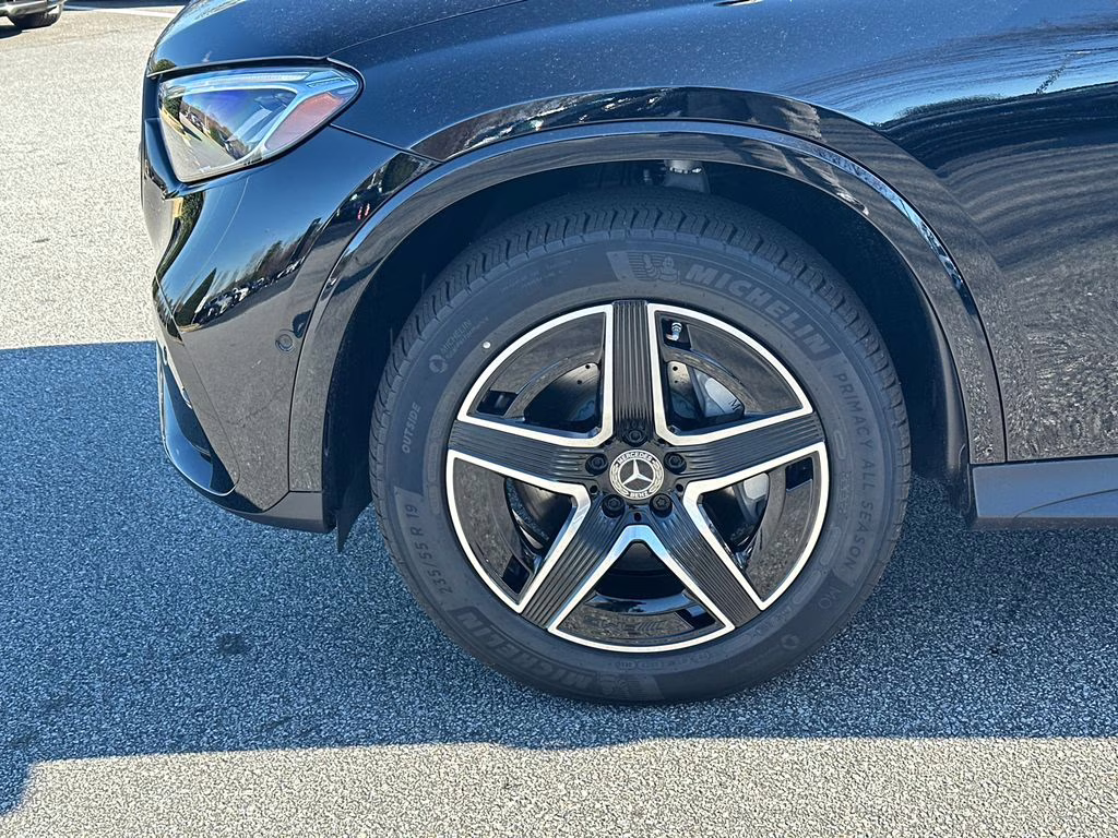2026 Black Mercedes-Benz GLC GLC 300 RWD SUV
