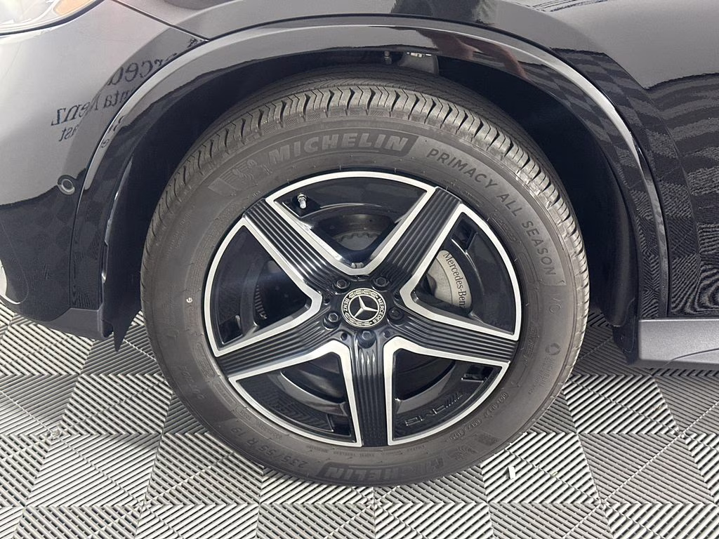 2026 Black Mercedes-Benz GLC GLC 300 RWD SUV