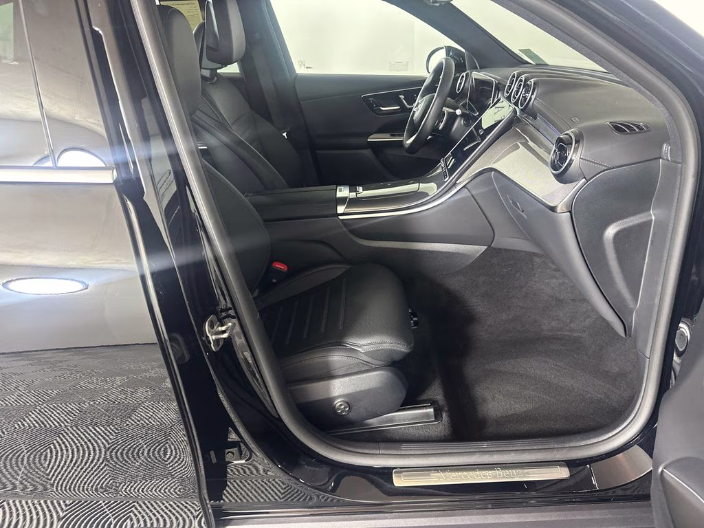 2026 Black Mercedes-Benz GLC GLC 300 RWD SUV