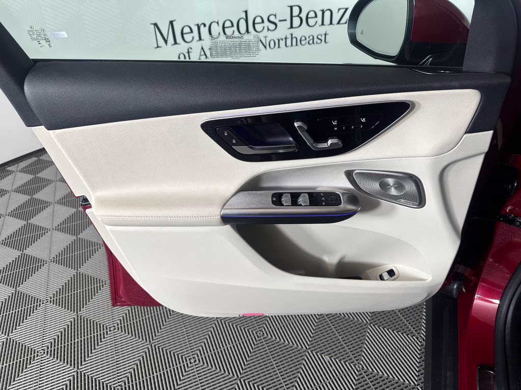 2026 MANUFAKTUR Patagonia Red Metallic Mercedes-Benz GLC GLC 300 RWD SUV