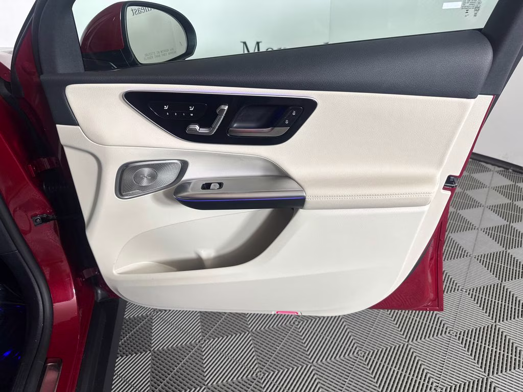 2026 MANUFAKTUR Patagonia Red Metallic Mercedes-Benz GLC GLC 300 RWD SUV