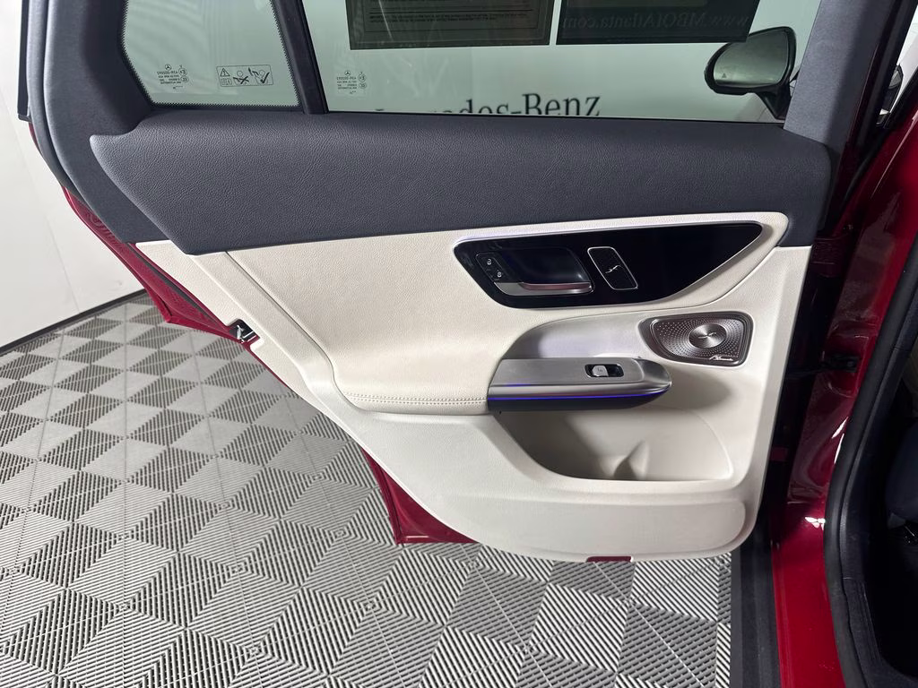 2026 MANUFAKTUR Patagonia Red Metallic Mercedes-Benz GLC GLC 300 RWD SUV