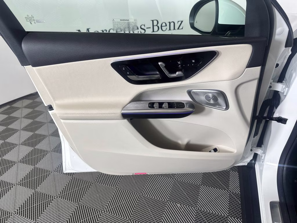 2026 Polar White Mercedes-Benz GLC GLC 300 RWD SUV