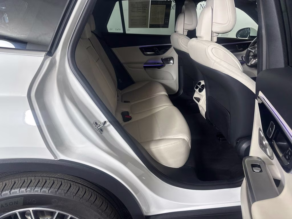2026 Polar White Mercedes-Benz GLC GLC 300 RWD SUV