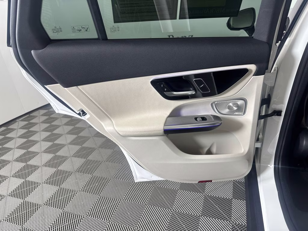 2026 Polar White Mercedes-Benz GLC GLC 300 RWD SUV