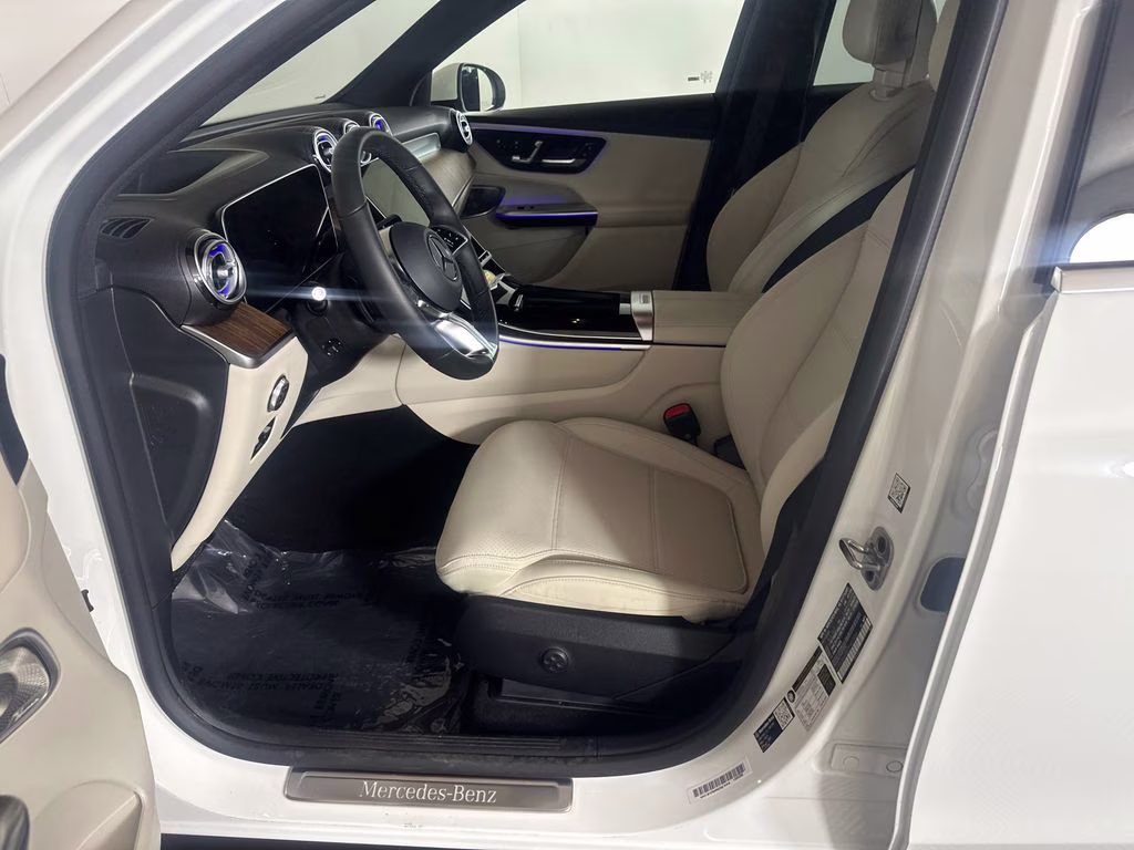 2026 Polar White Mercedes-Benz GLC GLC 300 RWD SUV