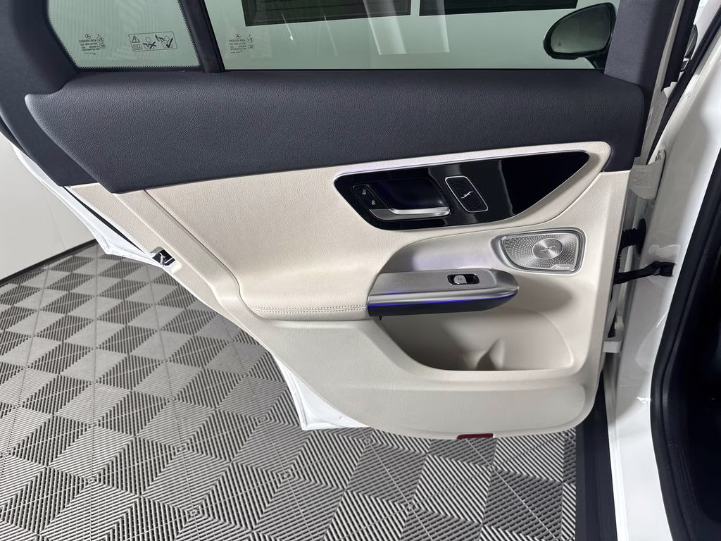 2026 Polar White Mercedes-Benz GLC GLC 300 RWD SUV