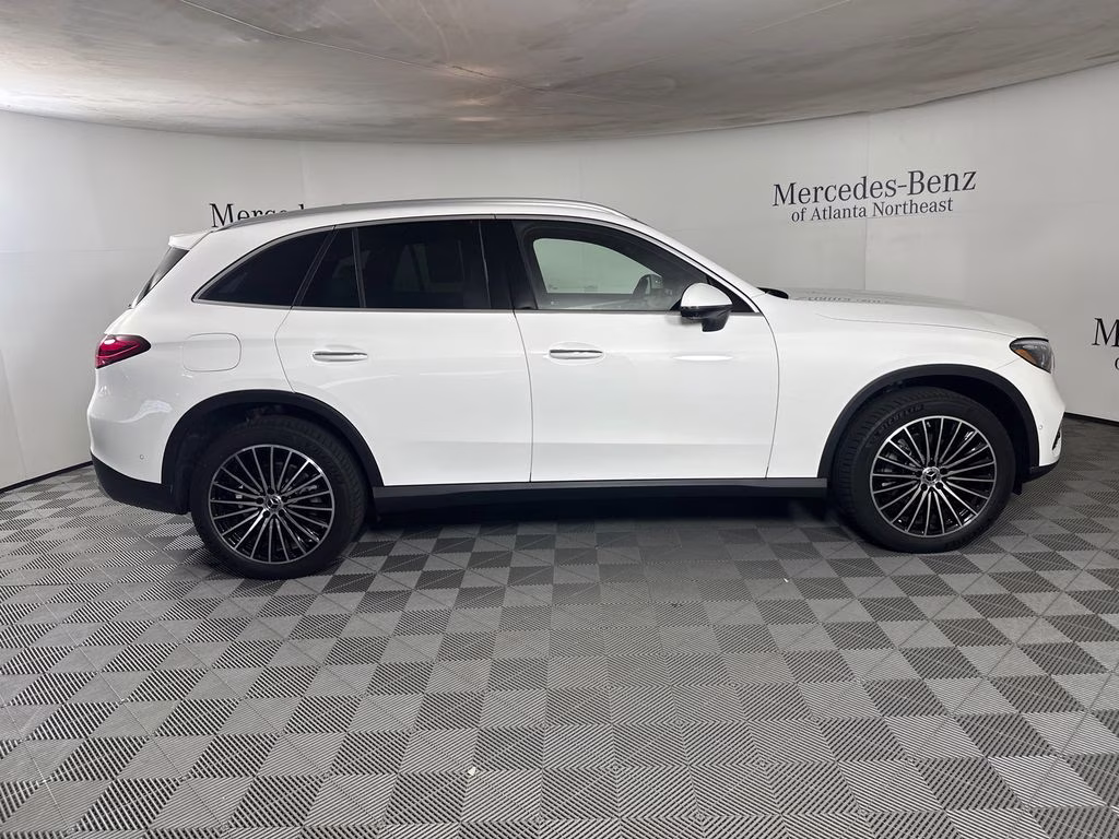 2026 Polar White Mercedes-Benz GLC GLC 300 RWD SUV