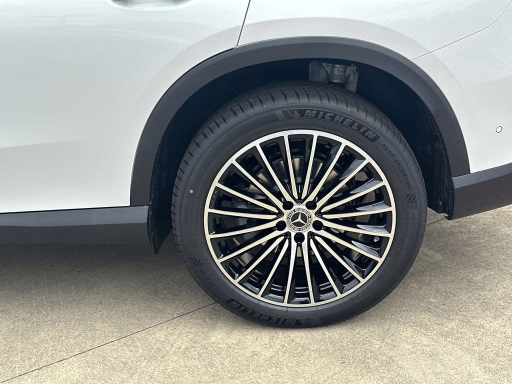 2026 White Mercedes-Benz GLC GLC 300 RWD SUV
