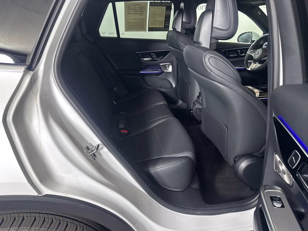 2026 MANUFAKTUR Moonlight White Metallic Mercedes-Benz GLC GLC 300 RWD SUV
