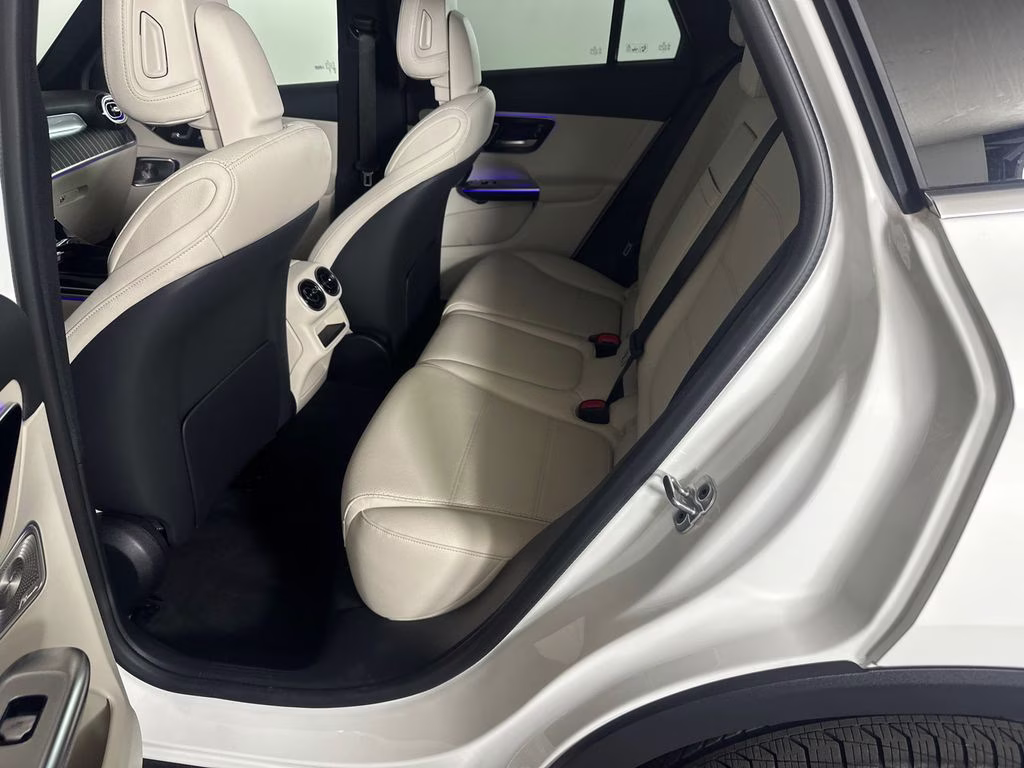 2026 Polar White Mercedes-Benz GLC GLC 300 RWD SUV