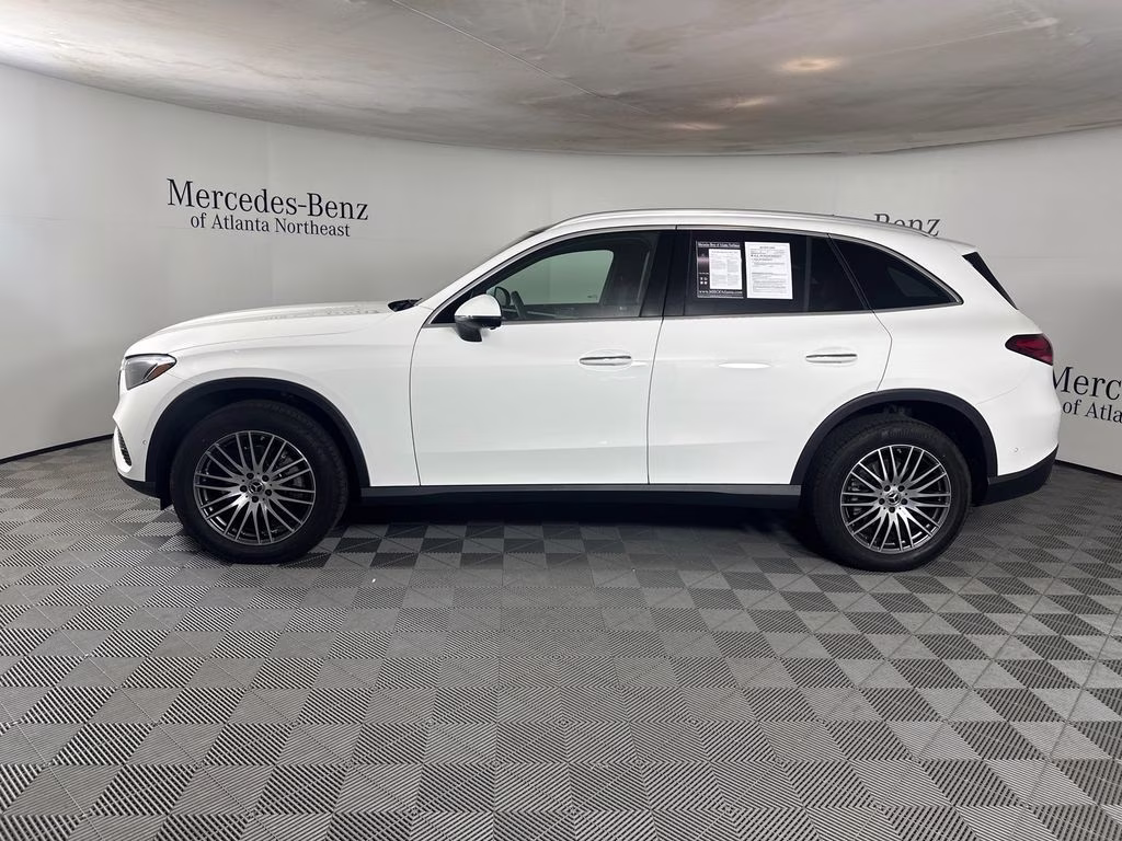 2026 Polar White Mercedes-Benz GLC GLC 300 RWD SUV