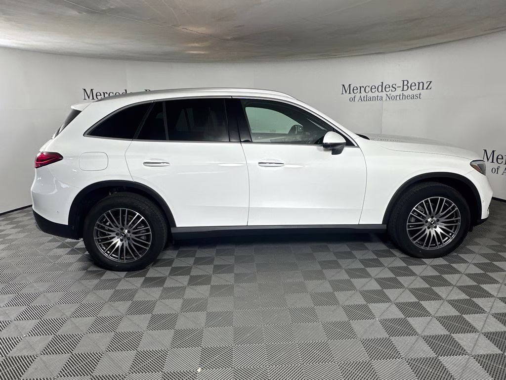 2026 Polar White Mercedes-Benz GLC GLC 300 RWD SUV