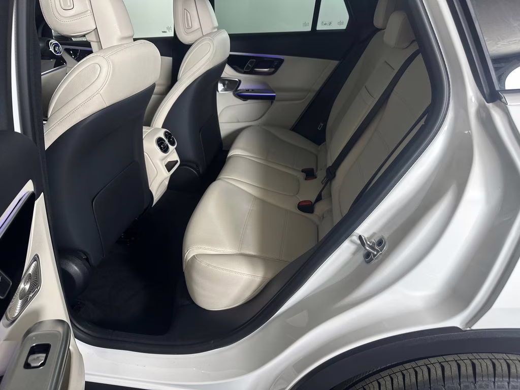 2026 Polar White Mercedes-Benz GLC GLC 300 RWD SUV
