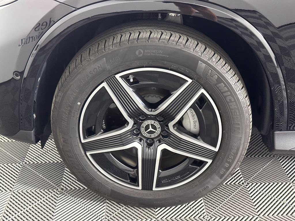 2026 Black Mercedes-Benz GLC GLC 300 RWD SUV