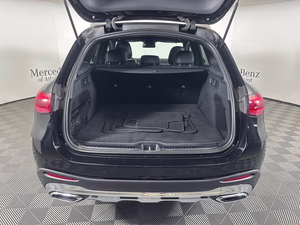 2026 Black Mercedes-Benz GLC GLC 300 RWD SUV