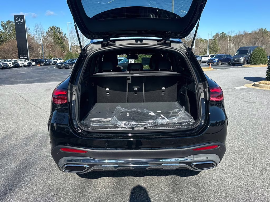 2026 Black Mercedes-Benz GLC GLC 300 RWD SUV