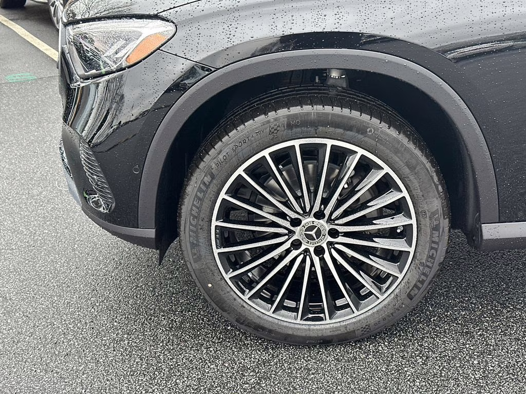 2026 Black Mercedes-Benz GLC GLC 300 RWD SUV