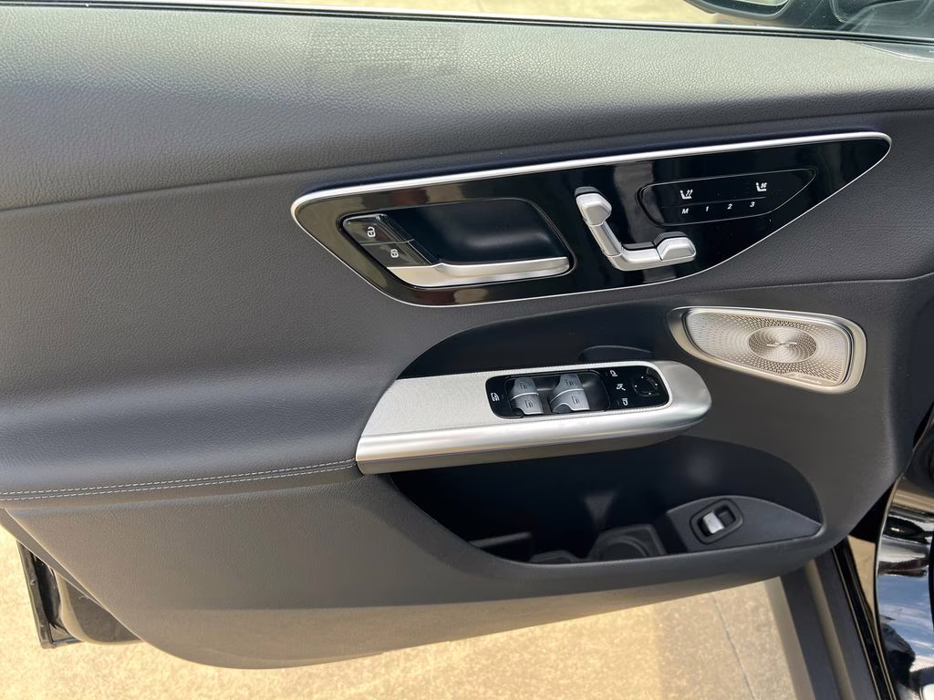 2026 Black Mercedes-Benz GLC GLC 300 RWD SUV