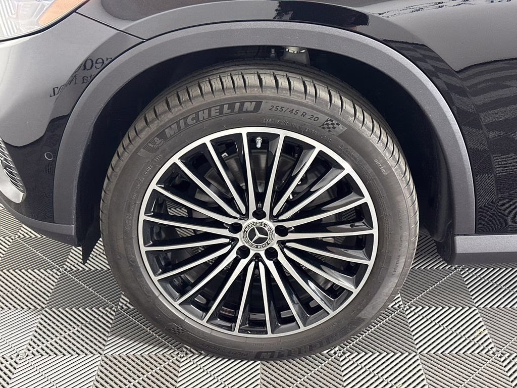2026 Black Mercedes-Benz GLC GLC 300 RWD SUV