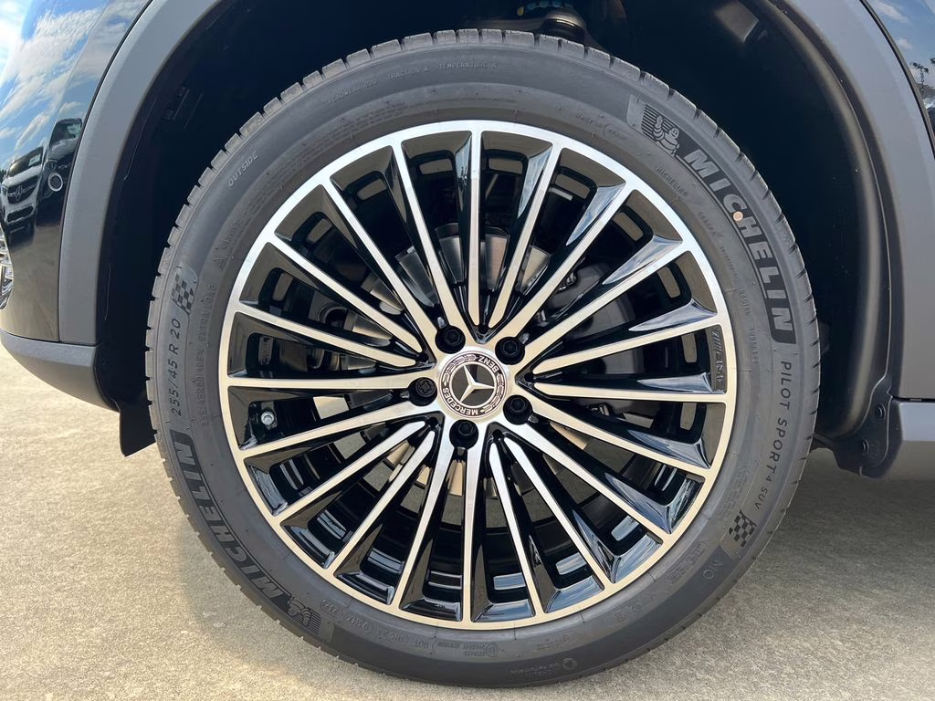 2026 Black Mercedes-Benz GLC GLC 300 RWD SUV