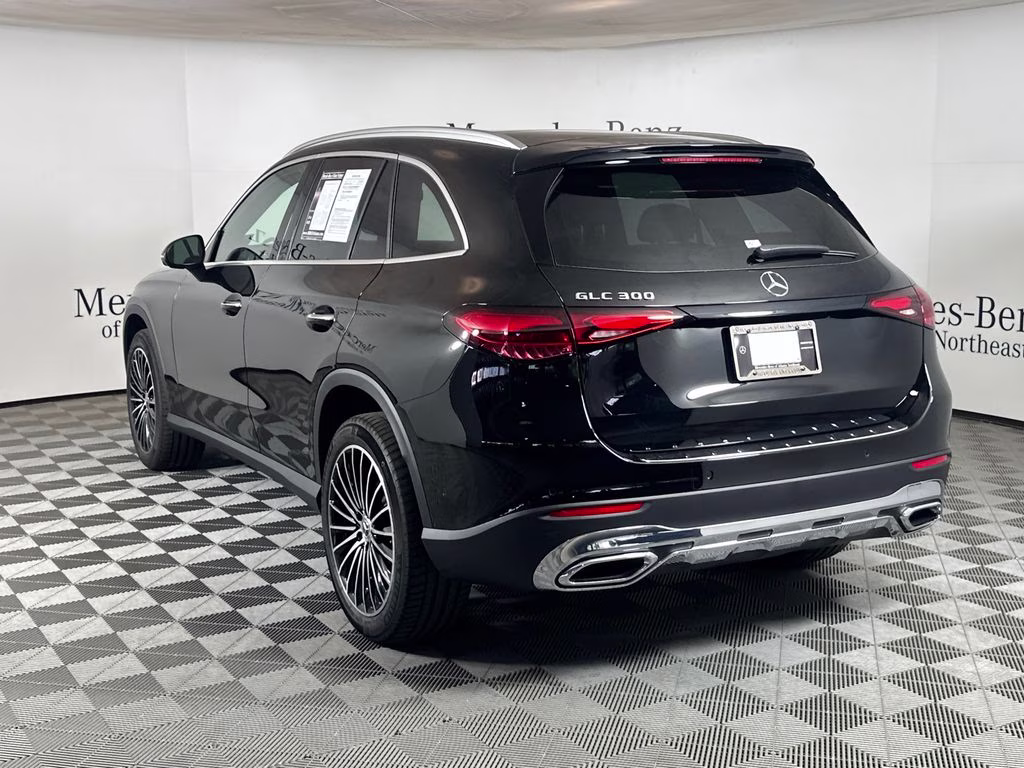 2026 Black Mercedes-Benz GLC GLC 300 RWD SUV