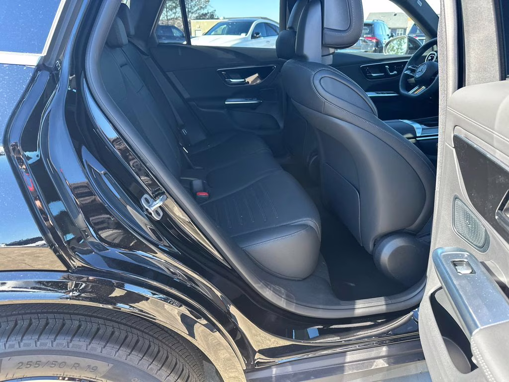 2026 Black Mercedes-Benz GLC GLC 300 RWD SUV