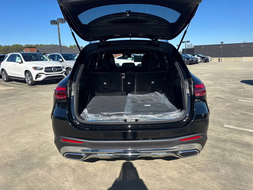 2026 Black Mercedes-Benz GLC GLC 300 RWD SUV