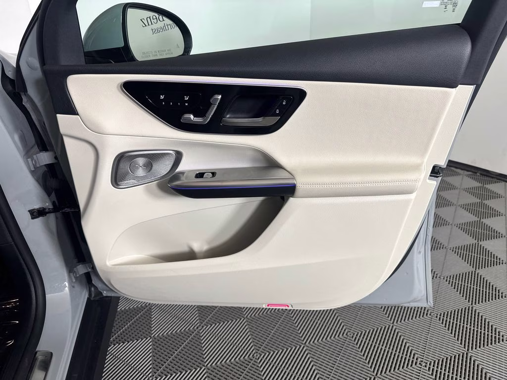 2026 MANUFAKTUR Alpine Gray Mercedes-Benz GLC GLC 300 RWD SUV