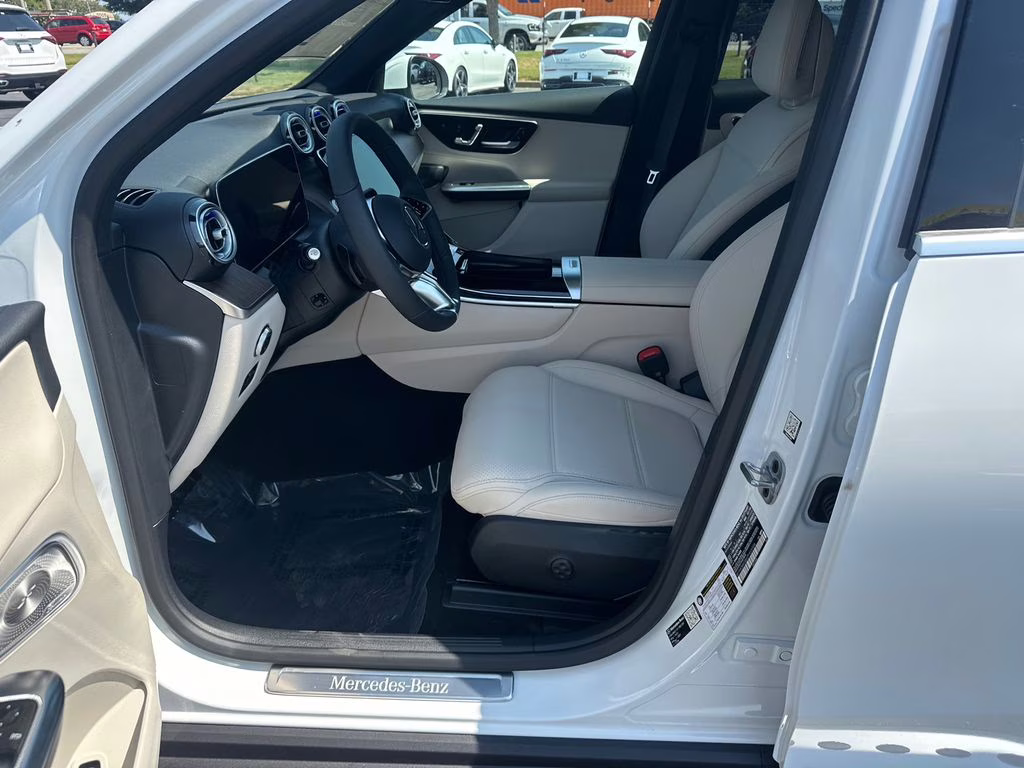 2026 Moonlight Mercedes-Benz GLC GLC 300 RWD SUV