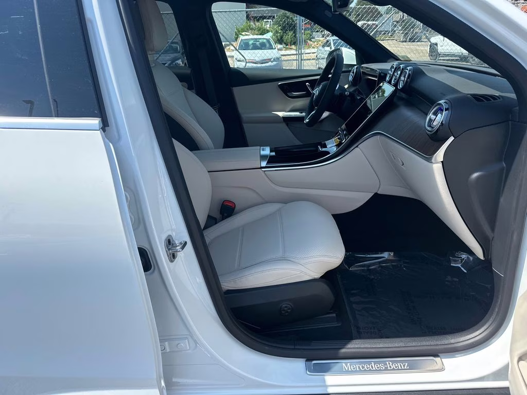 2026 Moonlight Mercedes-Benz GLC GLC 300 RWD SUV