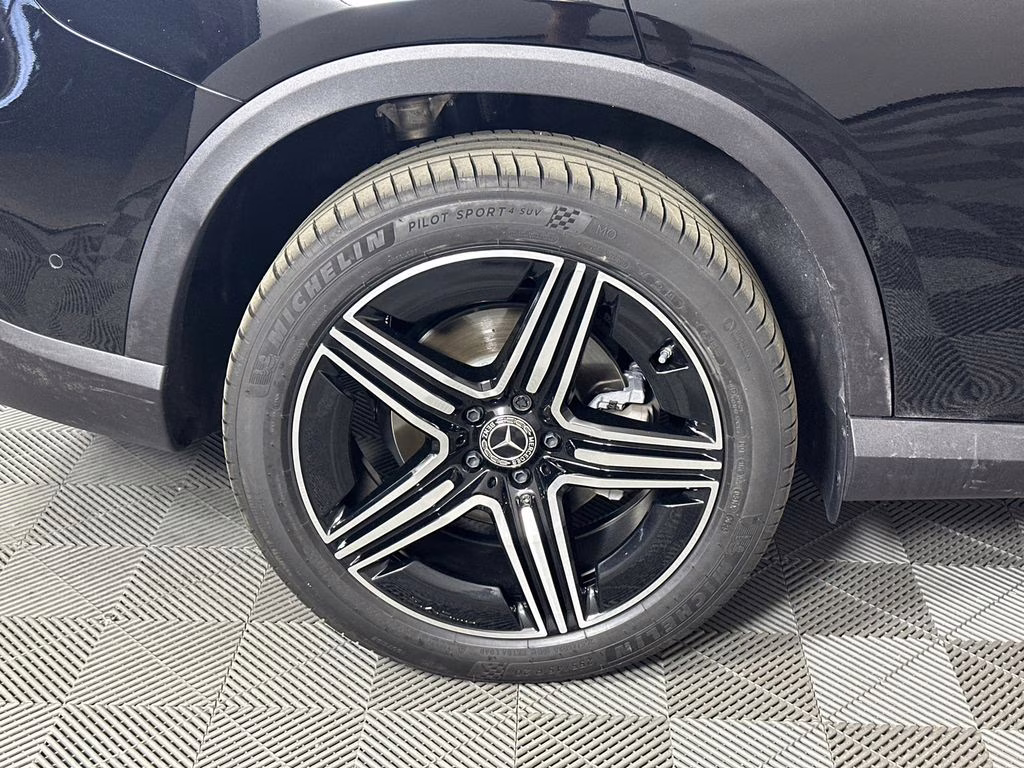 2026 Black Mercedes-Benz GLC GLC 300 RWD SUV
