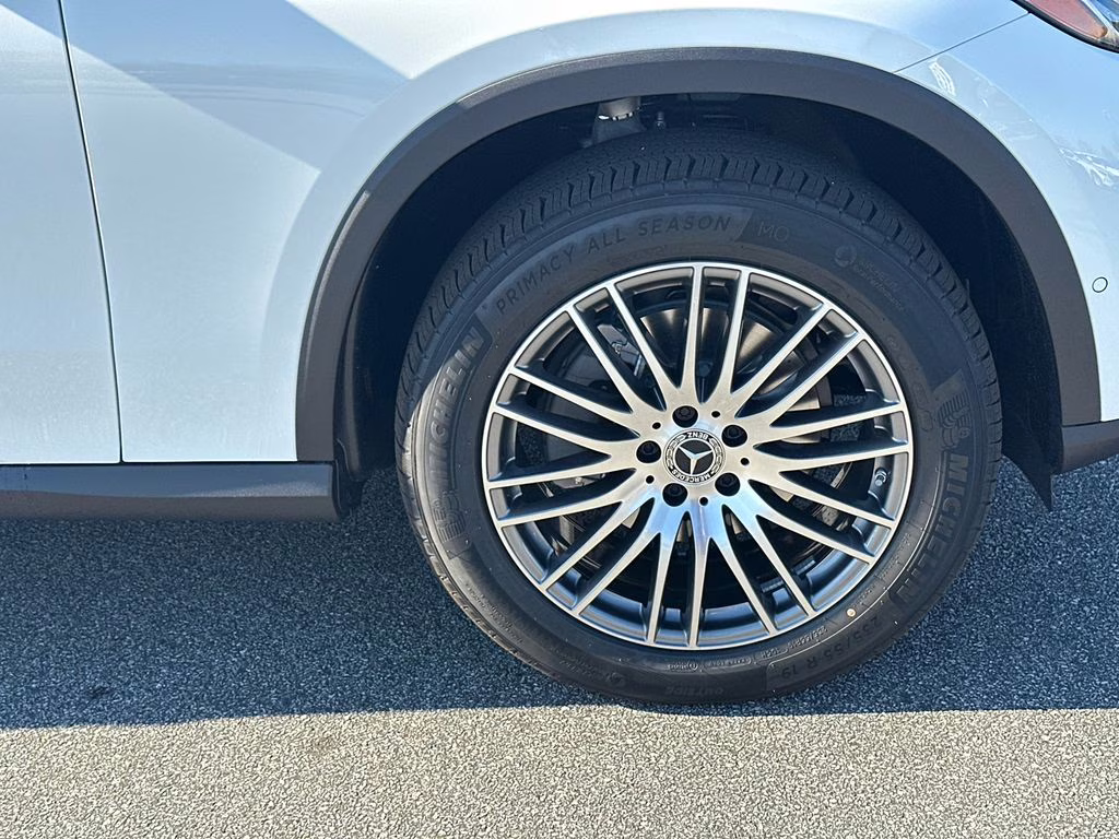 2026 Polar White Mercedes-Benz GLC GLC 300 RWD SUV