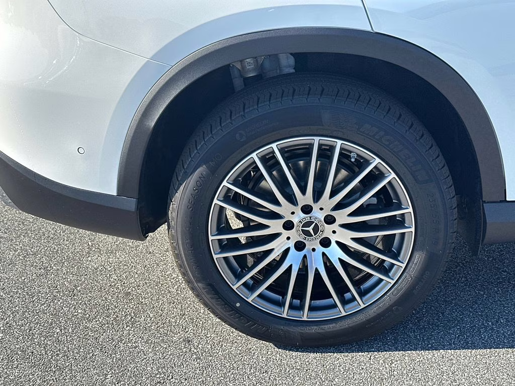 2026 Polar White Mercedes-Benz GLC GLC 300 RWD SUV