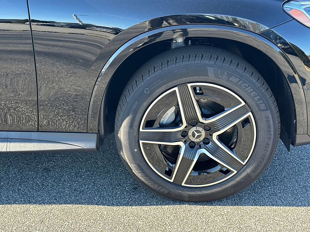 2026 Black Mercedes-Benz GLC GLC 300 RWD SUV