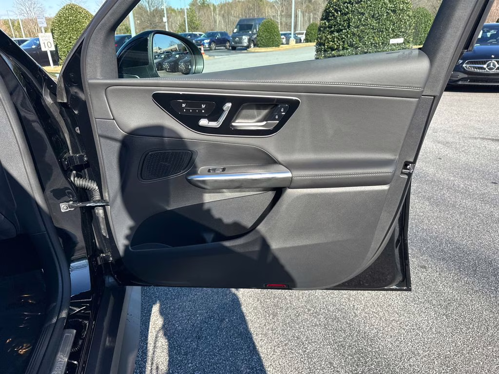 2026 Black Mercedes-Benz GLC GLC 300 RWD SUV