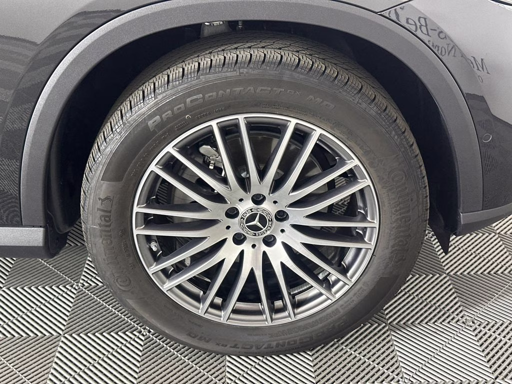 2026 Graphite Gray Metallic Mercedes-Benz GLC GLC 300 RWD SUV