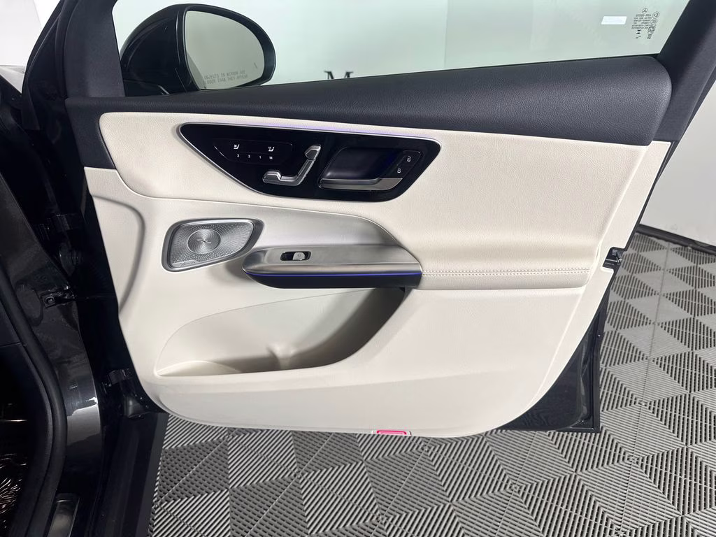 2026 Graphite Gray Metallic Mercedes-Benz GLC GLC 300 RWD SUV