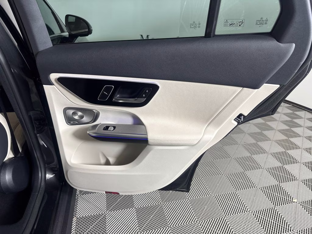 2026 Graphite Gray Metallic Mercedes-Benz GLC GLC 300 RWD SUV